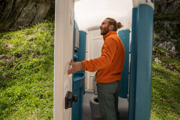 Best Portable bathroom rental  in Royalton, IL